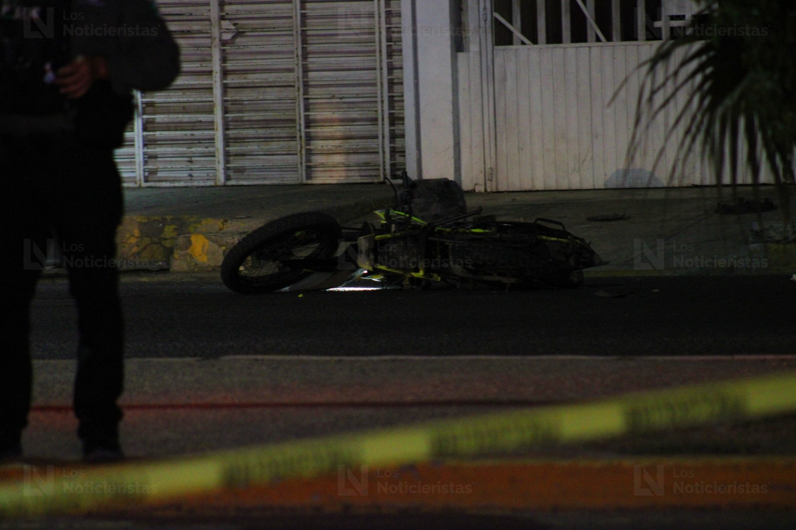 Motociclista muere tras ataque armado en Mazatlán