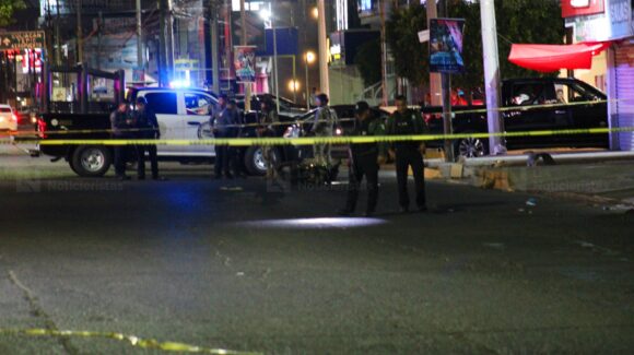 Motociclista muere en un hospital tras ser atacado a balazos en presunta persecución en Mazatlán, Sinaloa