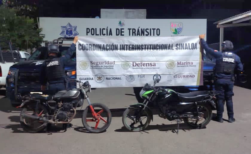 Motos aseguradas en villa Juárez, Navolato
