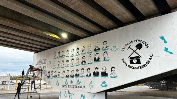 ‘Hasta Encontrarles’, Mazatlán, Sinaloa levanta segundo mural por los desaparecidos en proyecto con Tesoros Perdidos