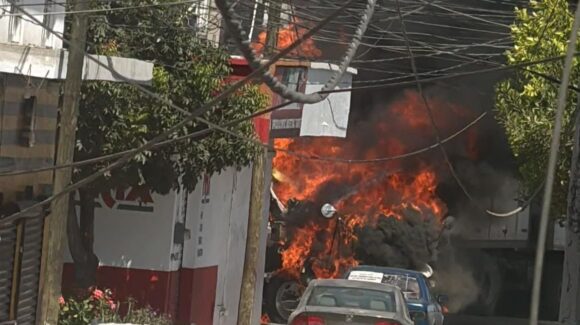 Capturan GOES a dos hombres armados tras narcobloqueos en Villa Unión, Mazatlán, Sinaloa