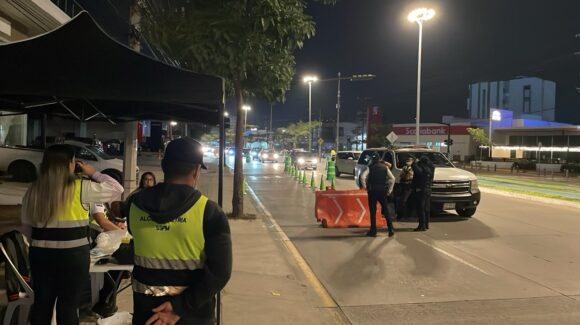 Alcoholímetro deja seis sancionados en operativo especial del fin de semana en Mazatlán, Sinaloa