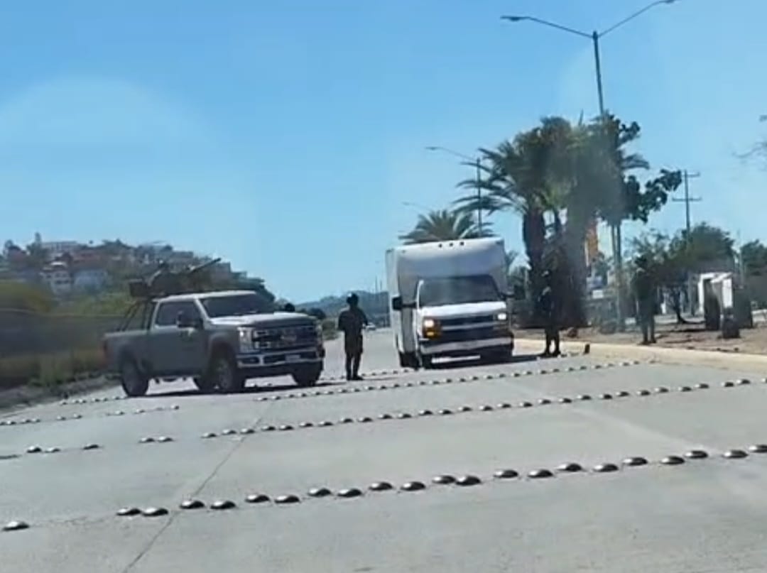 Operativo de la Marina en el puerto de Topolobampo