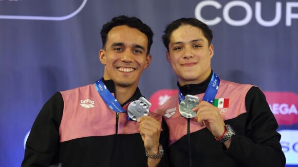 ¡Medalla mexicana! Osmar Olvera y Juan Celaya ganan plata en Mundial de Clavados en Montreal