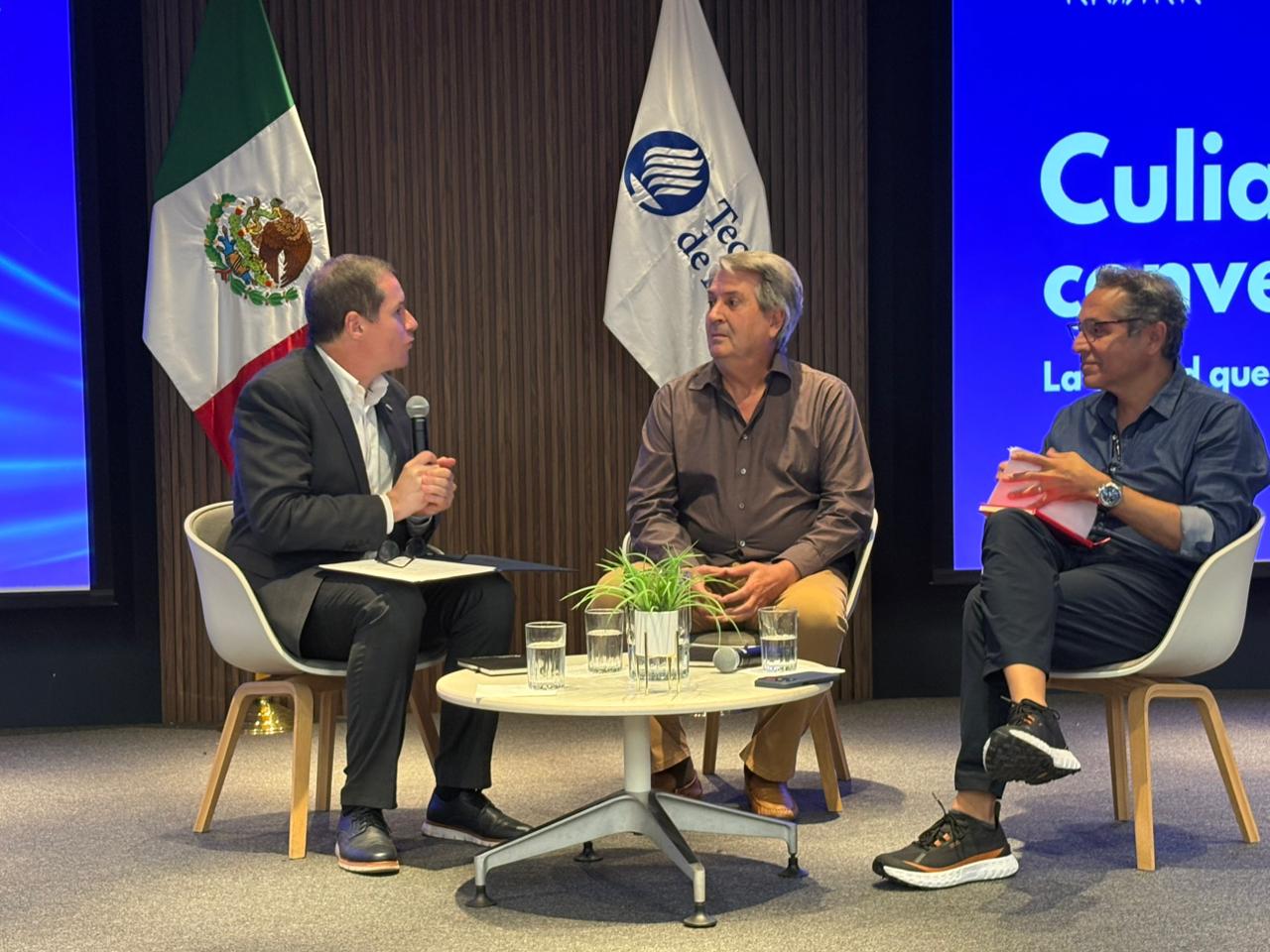 Panel "Culiacán en conversación" en el Tecnológico de Monterrey Campus Sinaloa