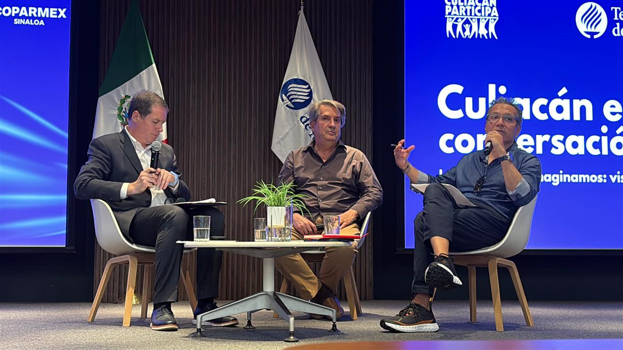 Panel "Culiacán en conversación" en el Tecnológico de Monterrey Campus Sinaloa