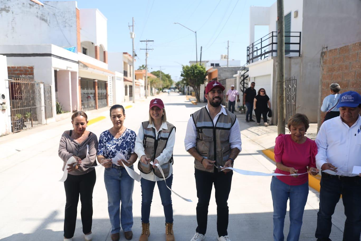 Pavimentación de la calle Albert Einstein en Mazatlán