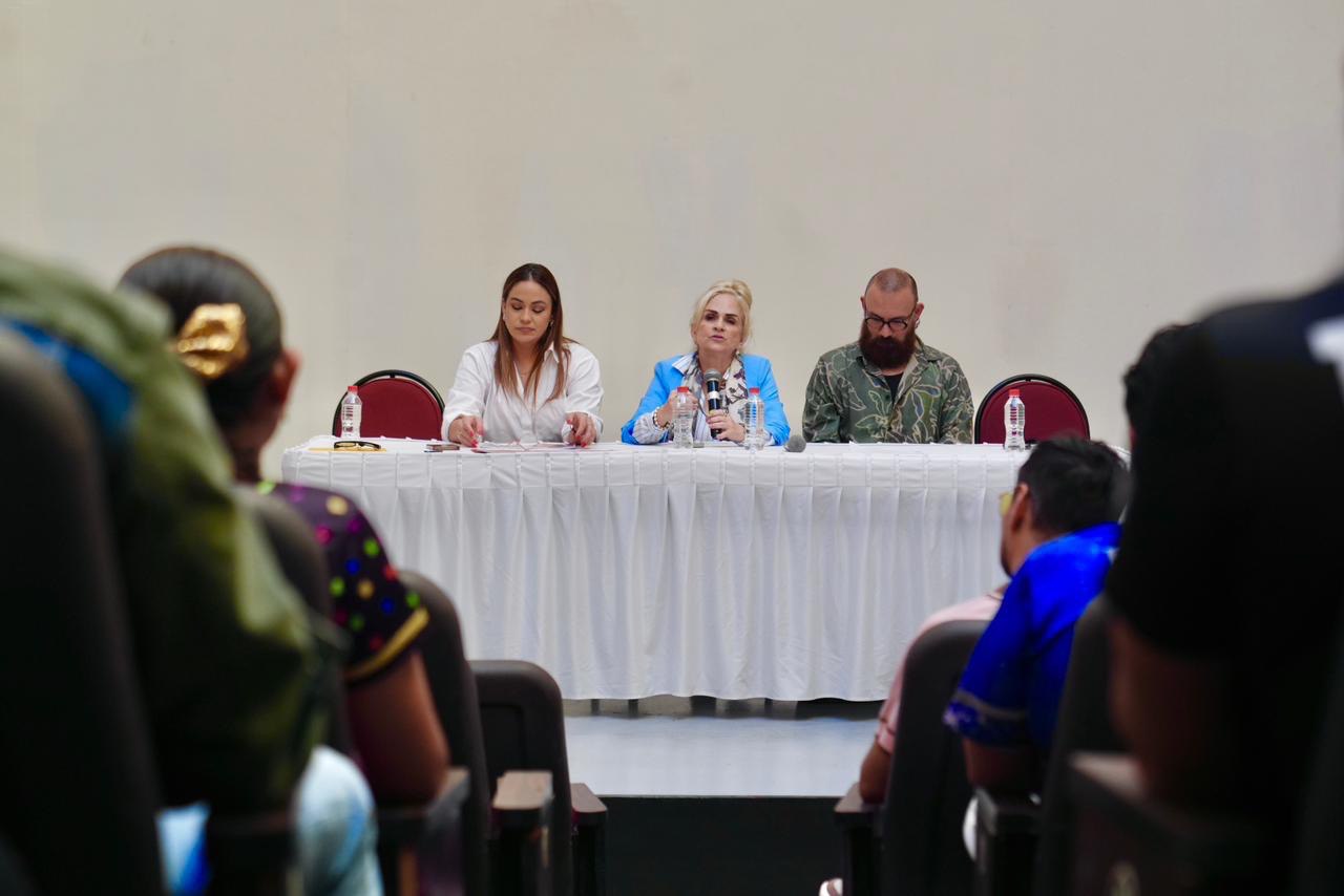 Cultura Mazatlán premia a comparsas que participaron en desfiles del Carnaval