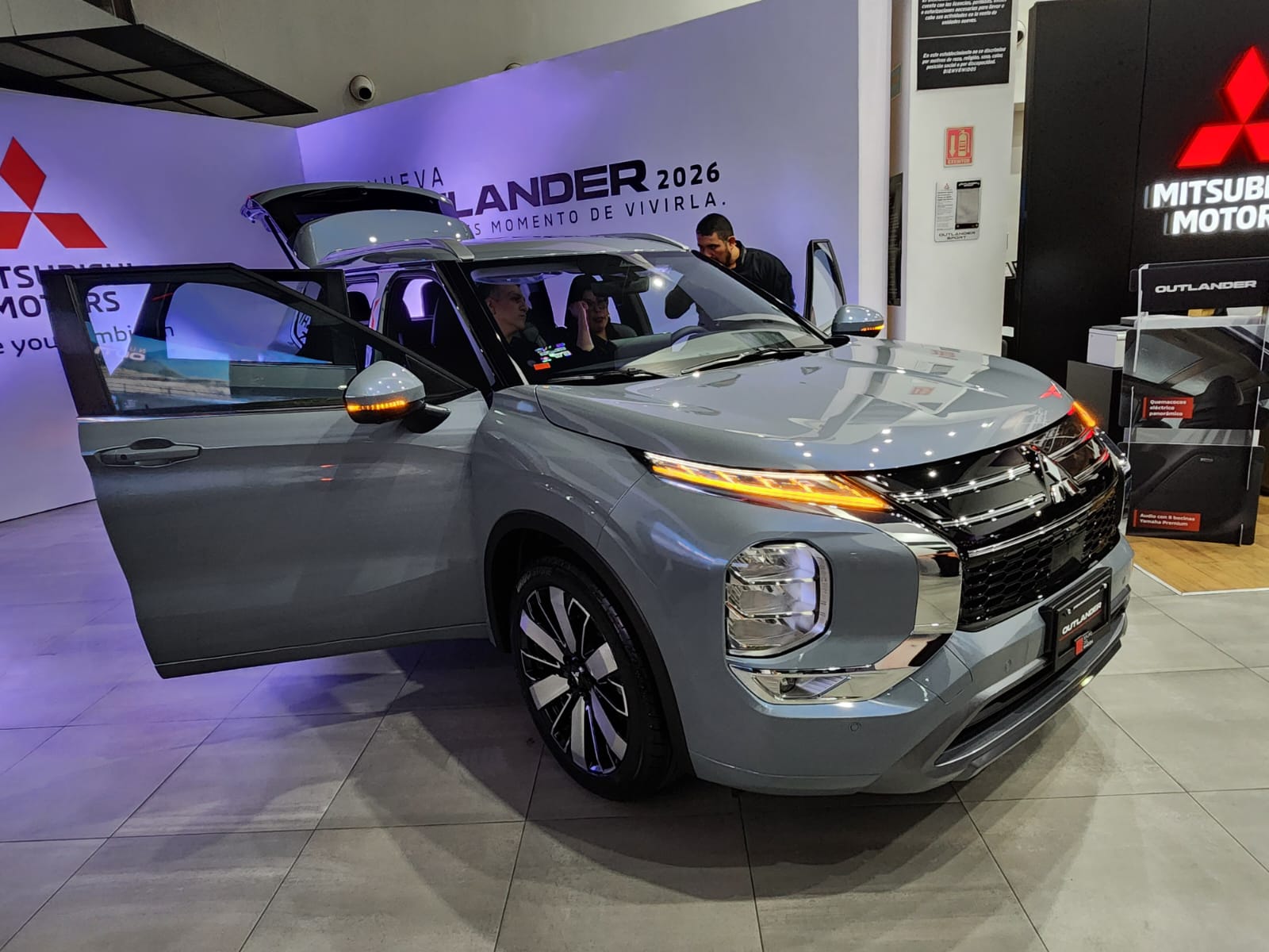 Mitsubishi Motors Culiacán presenta su camioneta Outlander 2026