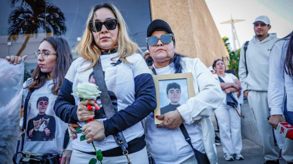 “Se están haciendo cargo, queremos confiar en que habrá justicia”: Madre de Ricardo Mizael tras reunión con fiscal y gobernador