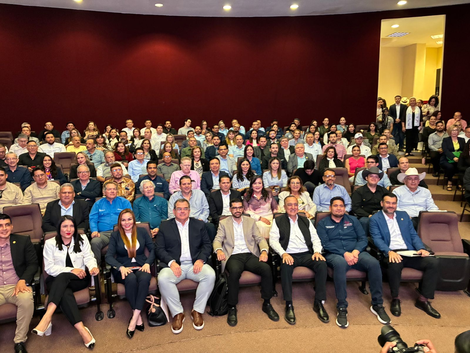 Primer Foro Regional, Topolobampo, Polo de Oportunidad y Desarrollo, en Los Mochis