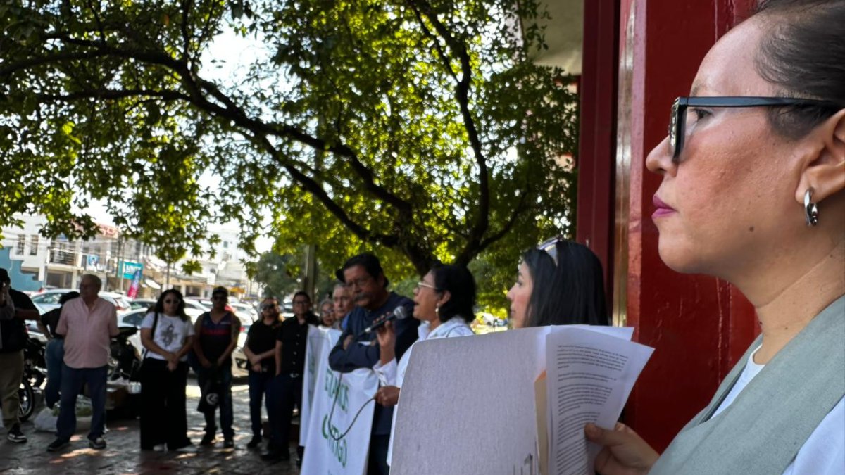 protesta gremio periodístico y activistas en mazatlan piden
