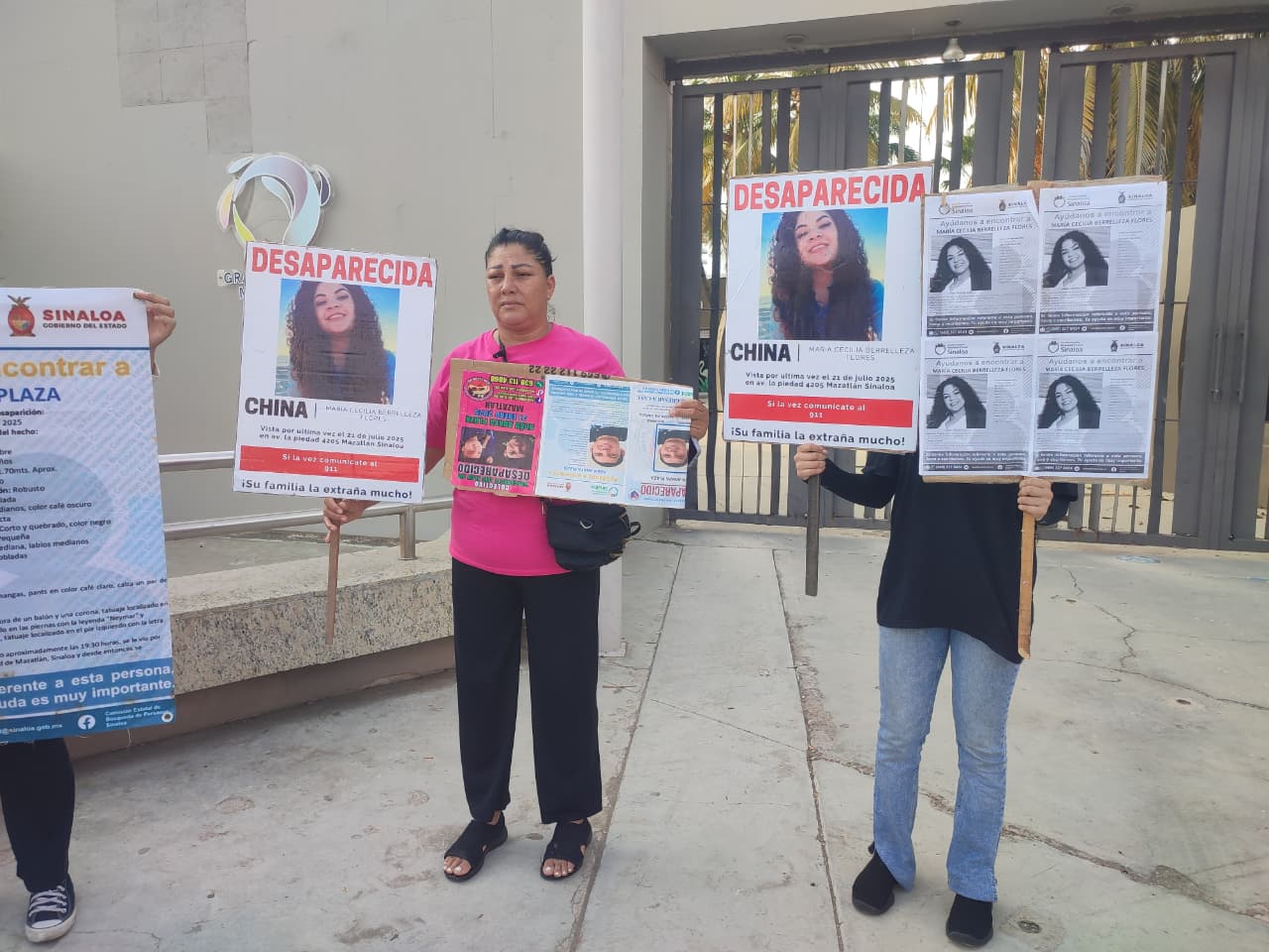 Protesta de familiares de desaparecidos en Mazatlán