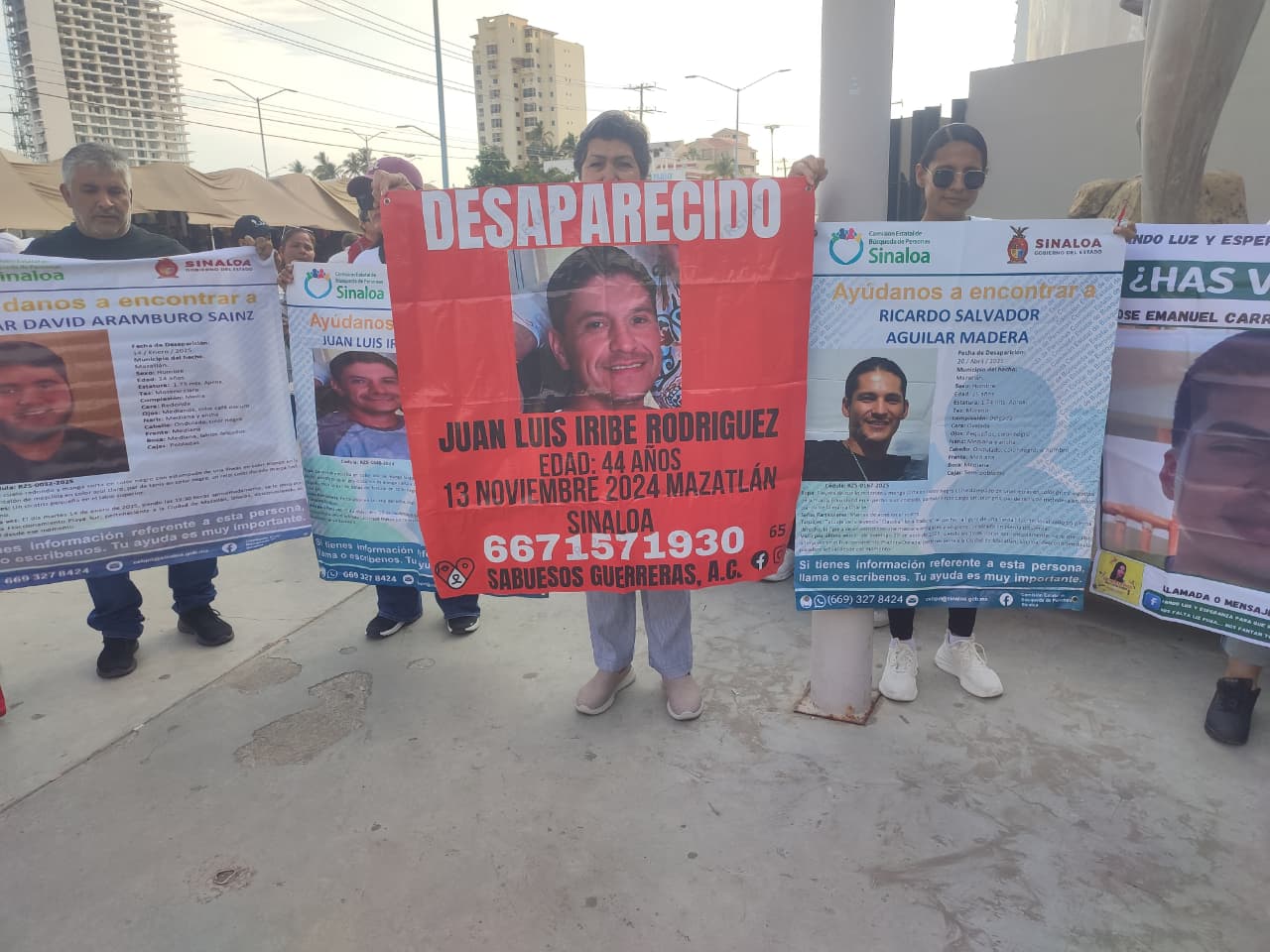 Protesta de familiares de desaparecidos en Mazatlán