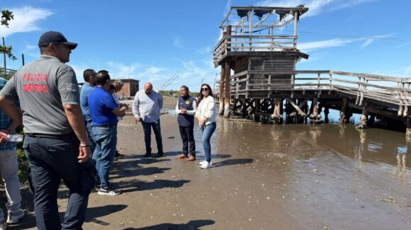 Ya no se tarda en comenzar en el mejoramiento del puente de madera de la isla de El Maviri, adelanta Semarnat
