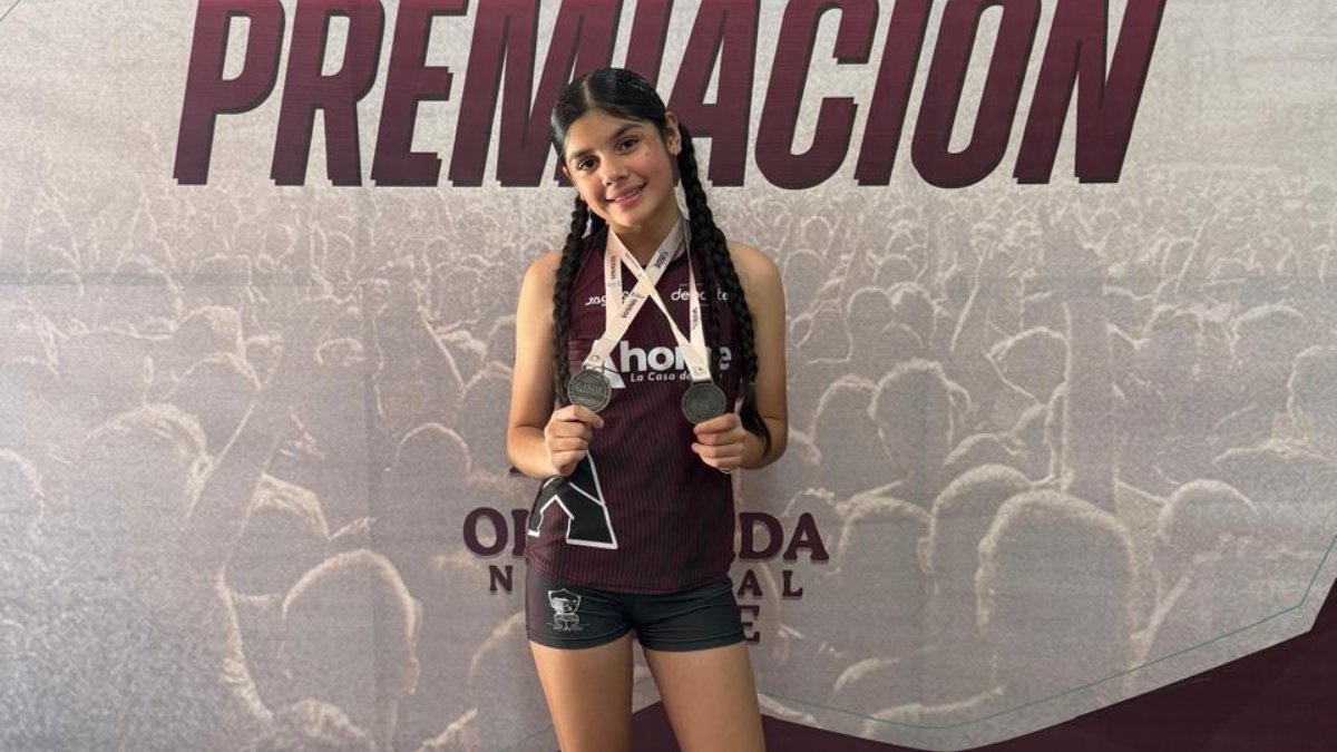 rebeca y maría victoria de los mochis consiguen plata en los juegos conade 2026 premiacion