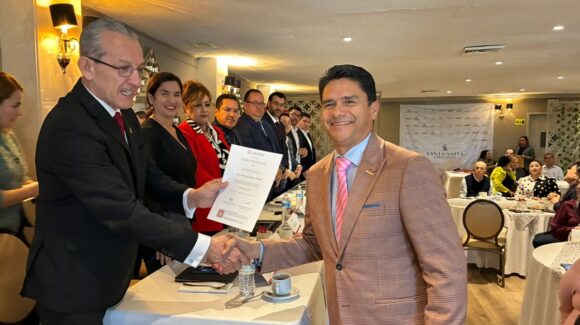 Reconocen a 80 contadores públicos en Los Mochis, Sinaloa, por cumplir Norma de Desarrollo Profesional Continuo 2026