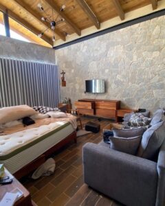 habitacion del rancho donde se escondia el mencho