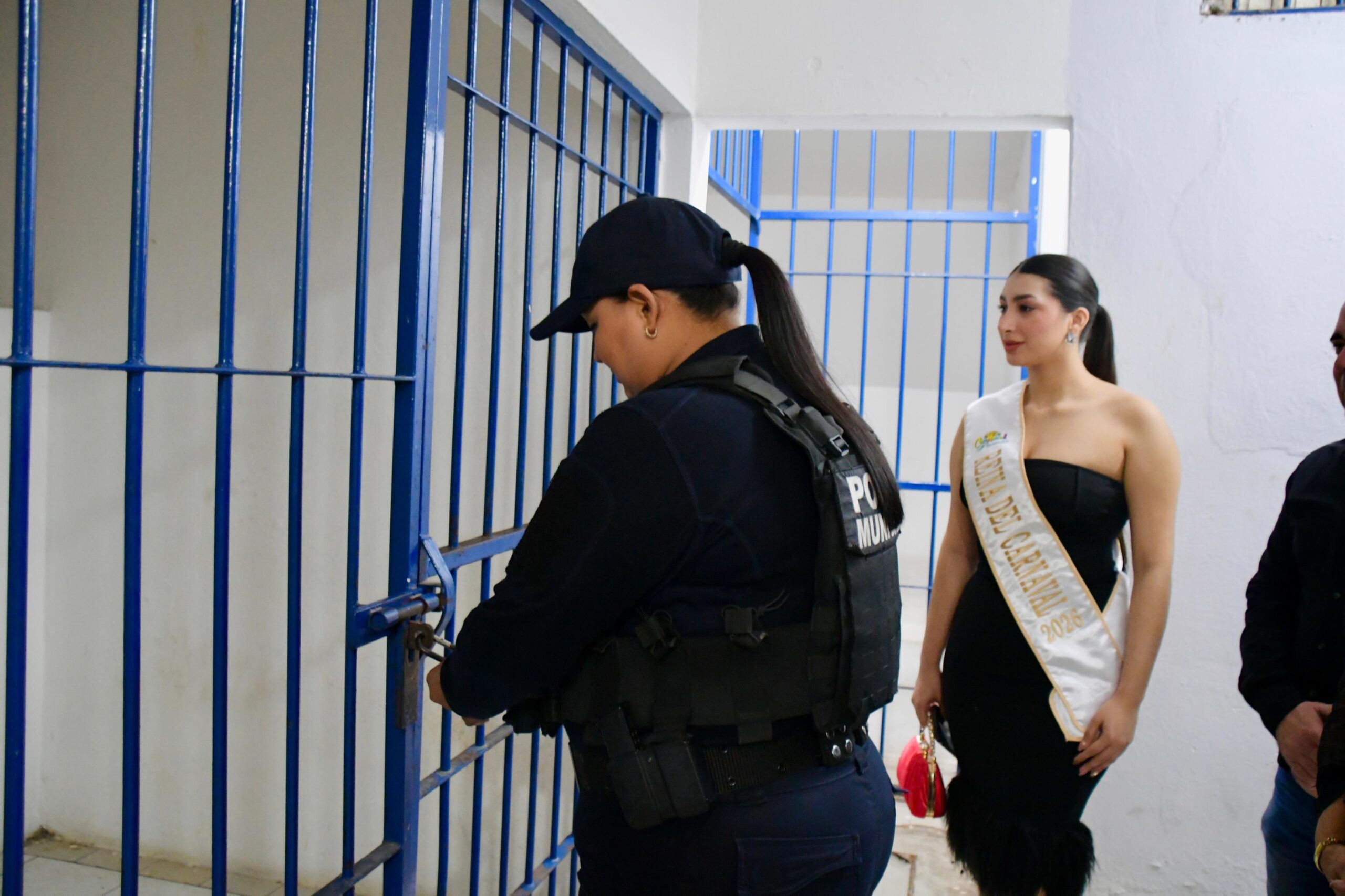 Reina del Carnaval Guamúchil 2026 concede el tradicional indulto