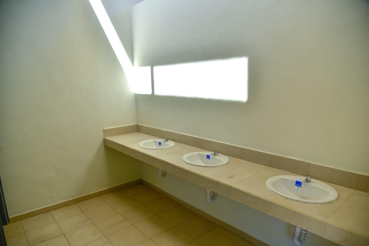 Renuevan baños del estadio Navarro Escoto, en Ahome