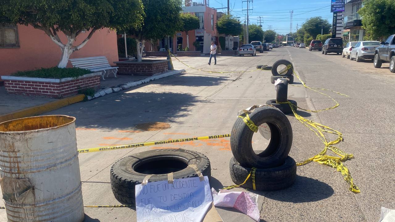 Iniciaron las reparaciones en la calle Juan Carrasco en Guasave