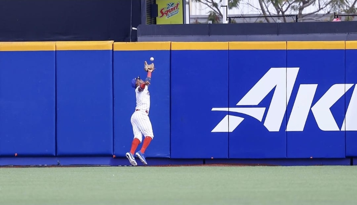República Dominicana se impone a Puerto Rico en la Serie del Caribe