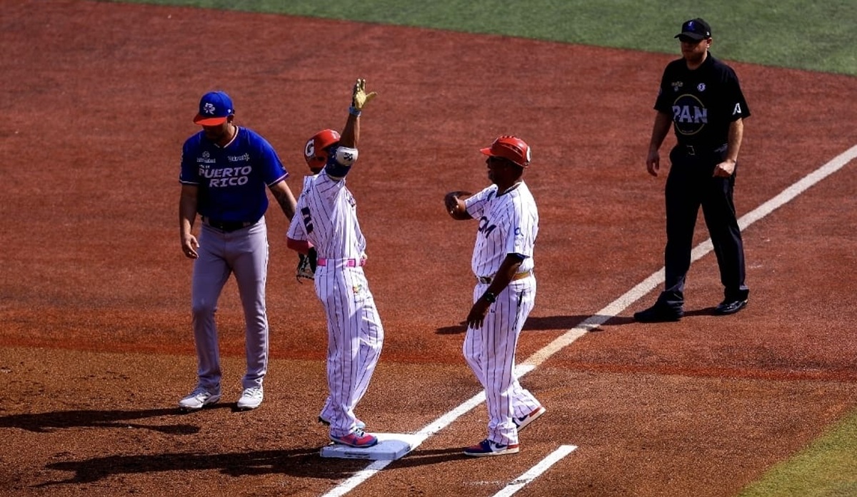 República Dominicana se impone a Puerto Rico en la Serie del Caribe