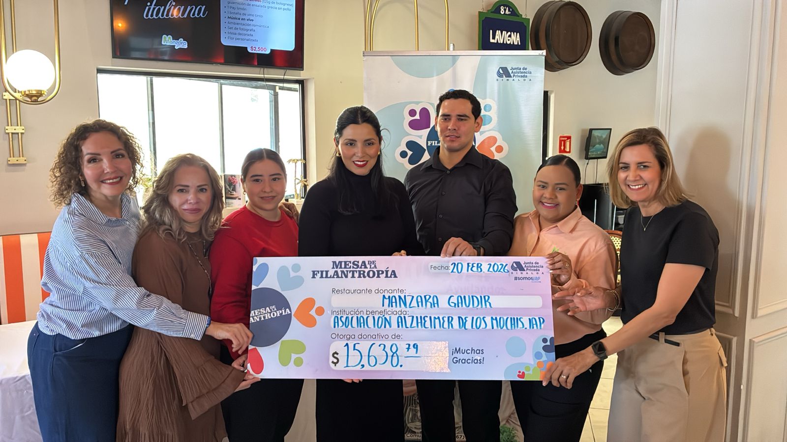 Restaurante Manzara entrega donativo a Asociacion Alzheimer de Los Mochis