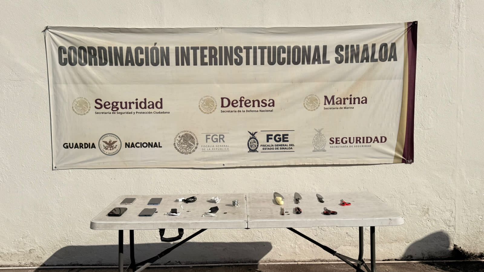 Objetos asegurados en revisión del penal