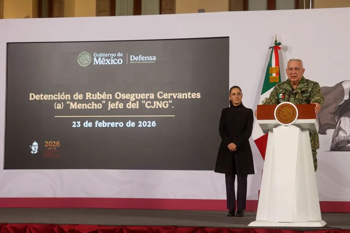 Ricardo Trevilla Trejo y Claudia Sheinbaum