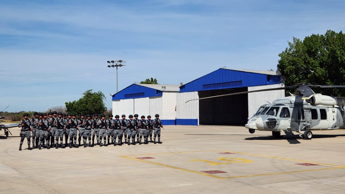 rinde protesta edgar campos como comandante de la base aerea militar no10 en culiacan heli