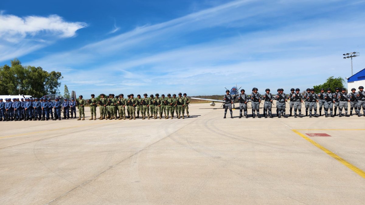 rinde protesta edgar campos como comandante de la base aerea militar no10 en culiacan lugar