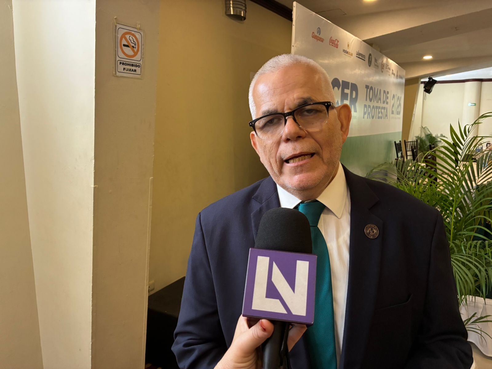 Mario Zazueta Félix rinde protesta como presidente del Consejo Empresarial Restaurantero