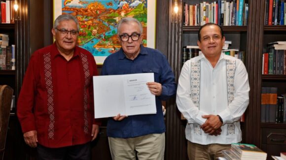 Gobernador Rocha y SNTE celebran reforma en materia de autonomía sindical aprobada por el Congreso del Estado