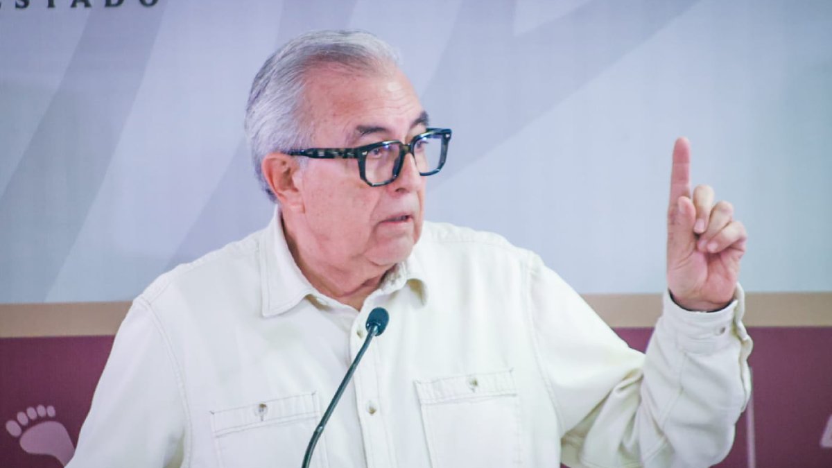 ruben rocha moya gobernador de sinaloa