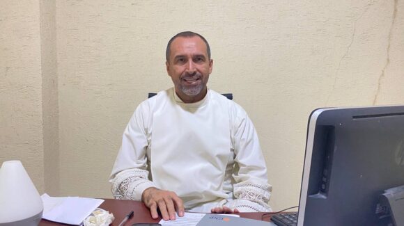 “Nos duele México”: Sacerdote en Guasave, Sinaloa, llama a orar por la paz ante ola de ataques