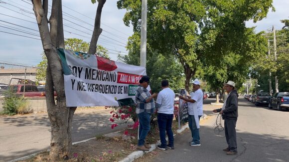 “Que nos definan cuándo se pagará a los maiceros”: Productores se manifiestan en oficinas de SADER en Culiacán