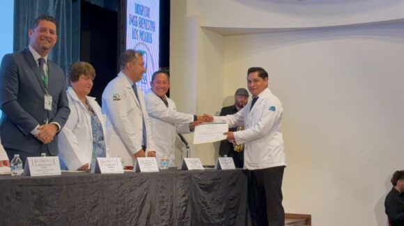Se gradúan 29 especialistas del hospital escuela IMSS Bienestar Los Mochis, Sinaloa; 20% será contratado para cubrir vacantes: Director
