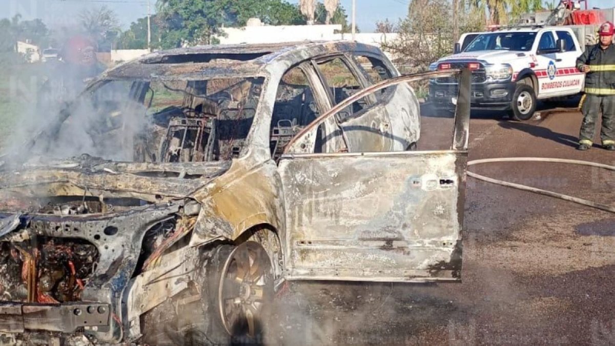 se incendia vagoneta al norte de culiacan sin