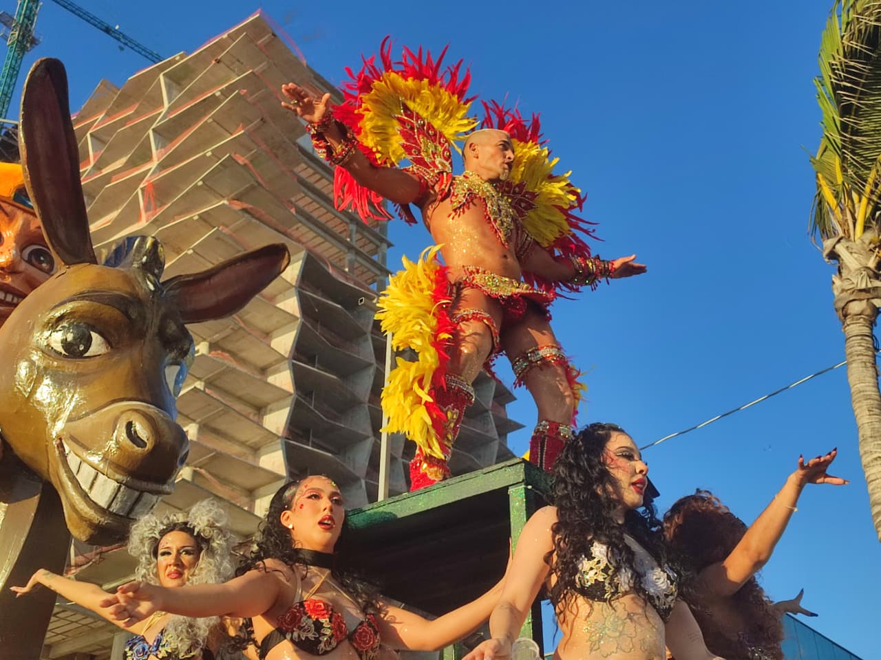 Segundo desfile del Carnaval de Mazatlán 2026
