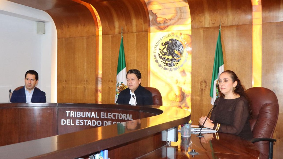Sesión del Tribunal Electoral del Estado de Sinaloa