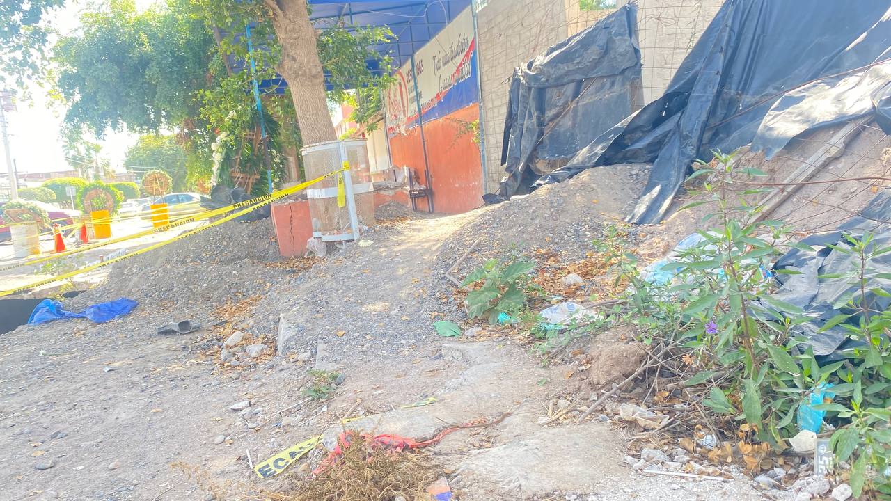 Banquetas intransitables, en Guasave