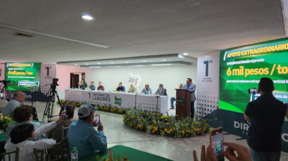 Pide la AARSP, desde Guasave, Sinaloa, certidumbre y cobertura de precios para el campo, en el primer informe de Teodoro López Menchaca