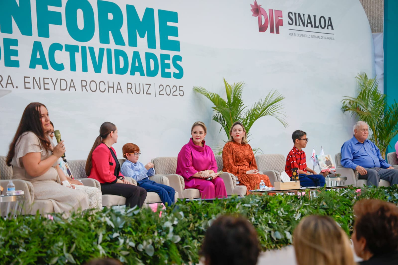 Tercer informe de actividades de DIF Sinaloa