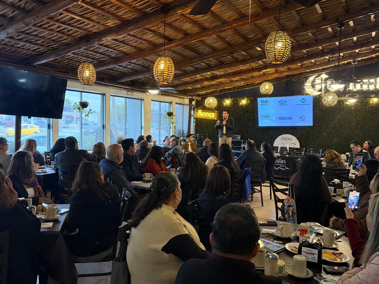 Mazatlán, Sinaloa conquista Torreón con sus caravanas turísticas rumbo a 2026