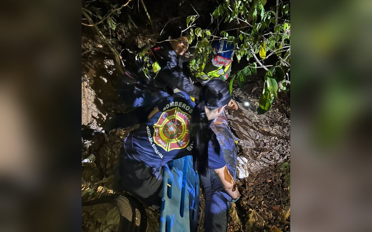 Paramédicos de bomberos veteranos Mazatlán