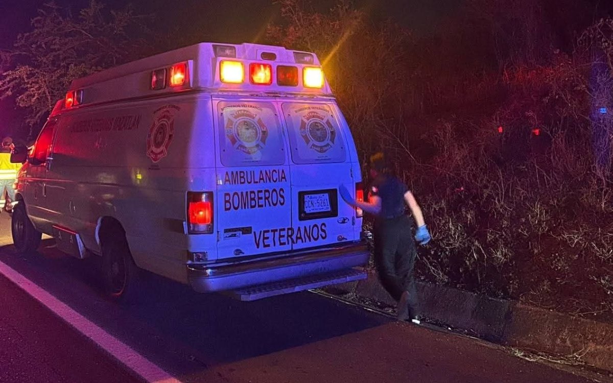 Ambulancia de bomberos veteranos Mazatlán