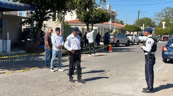Convocan a marcha por la justicia para el profesor Píndaro, fallecido en socavón en Guasave, Sinaloa
