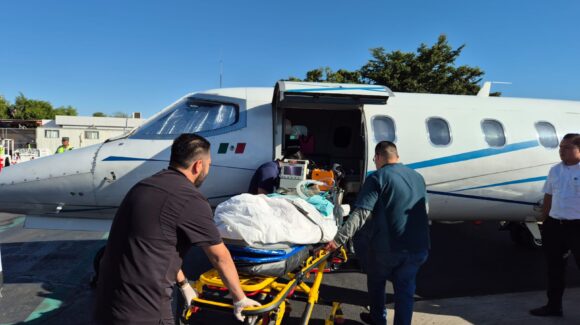 Con fe y esperanza, Jesús Fernando viaja a Galveston, Texas, en busca de sanar sus heridas tras incendio en Guamúchil, Sinaloa