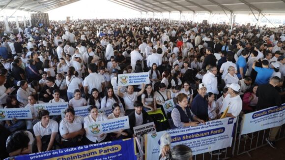 UAS muestra su apoyo a la presidenta Sheinbaum durante el inicio de obras del Hospital de Especialidades del IMSS en Culiacán, Sinaloa
